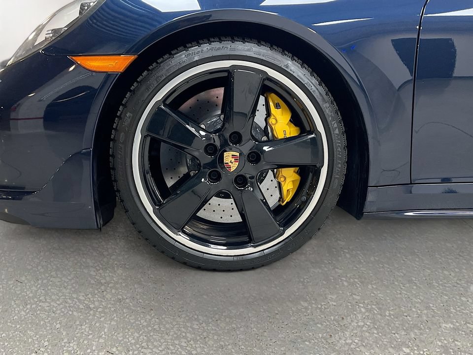 Certified 2019 Porsche 911 Turbo S AWD/4WD image 32