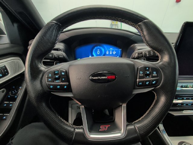 Used 2020 Ford Explorer ST w/ Premium Technology Package AWD/4WD image 23