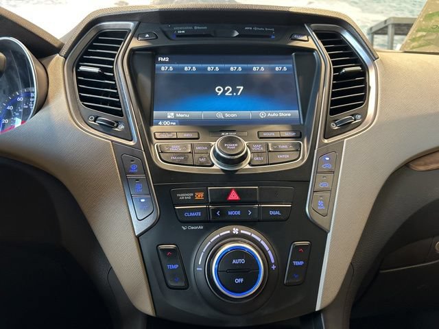 Used 2013 Hyundai Santa Fe GLS FWD image 71