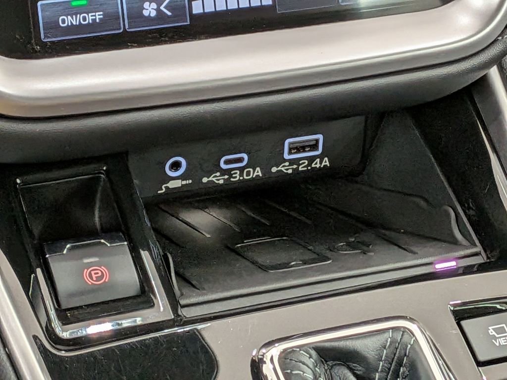 Used 2023 Subaru Outback Touring image 25