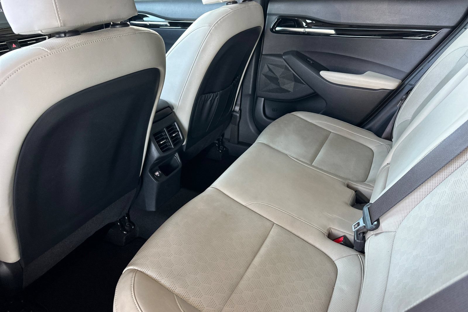 Certified 2021 Kia Seltos EX AWD/4WD image 9