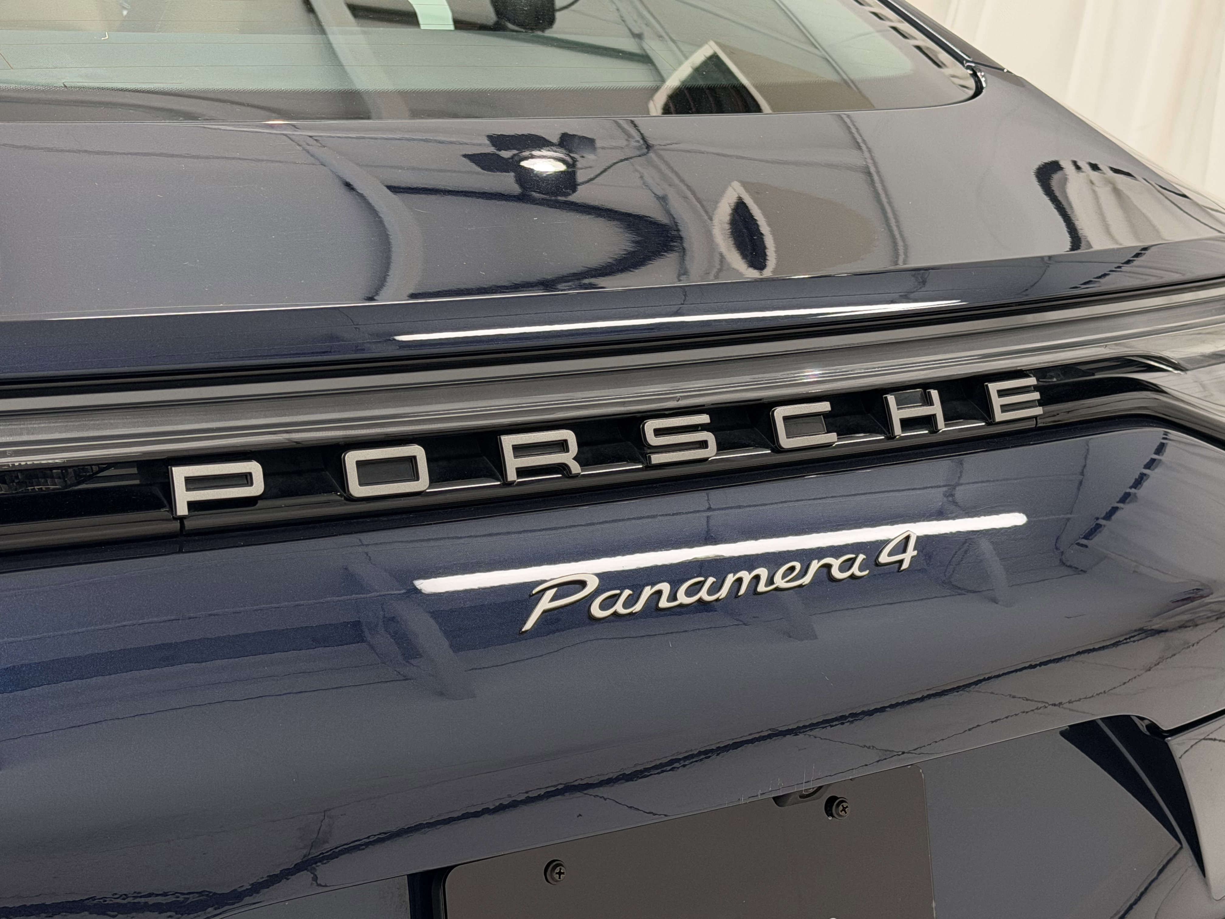 Certified 2023 Porsche Panamera 4 Platinum Edition image 65