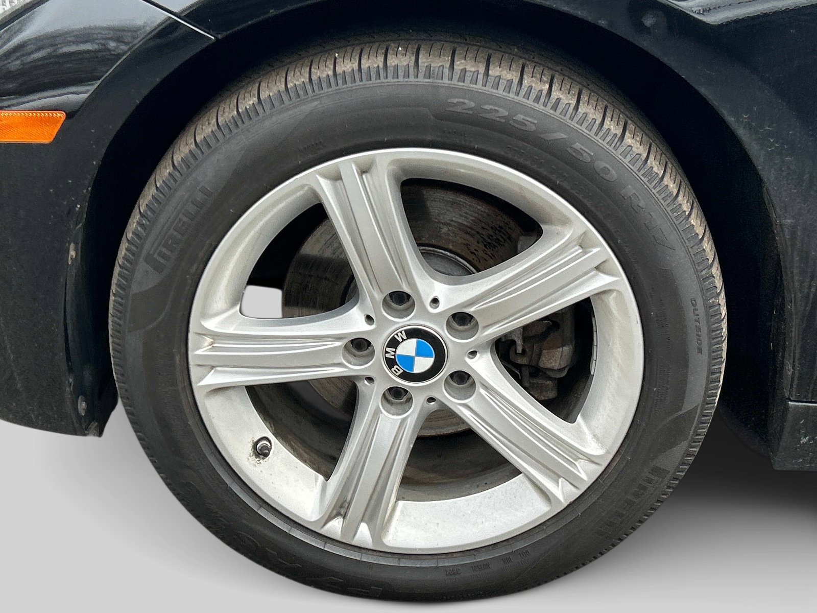 Used 2014 BMW 320i xDrive Sedan AWD/4WD image 9