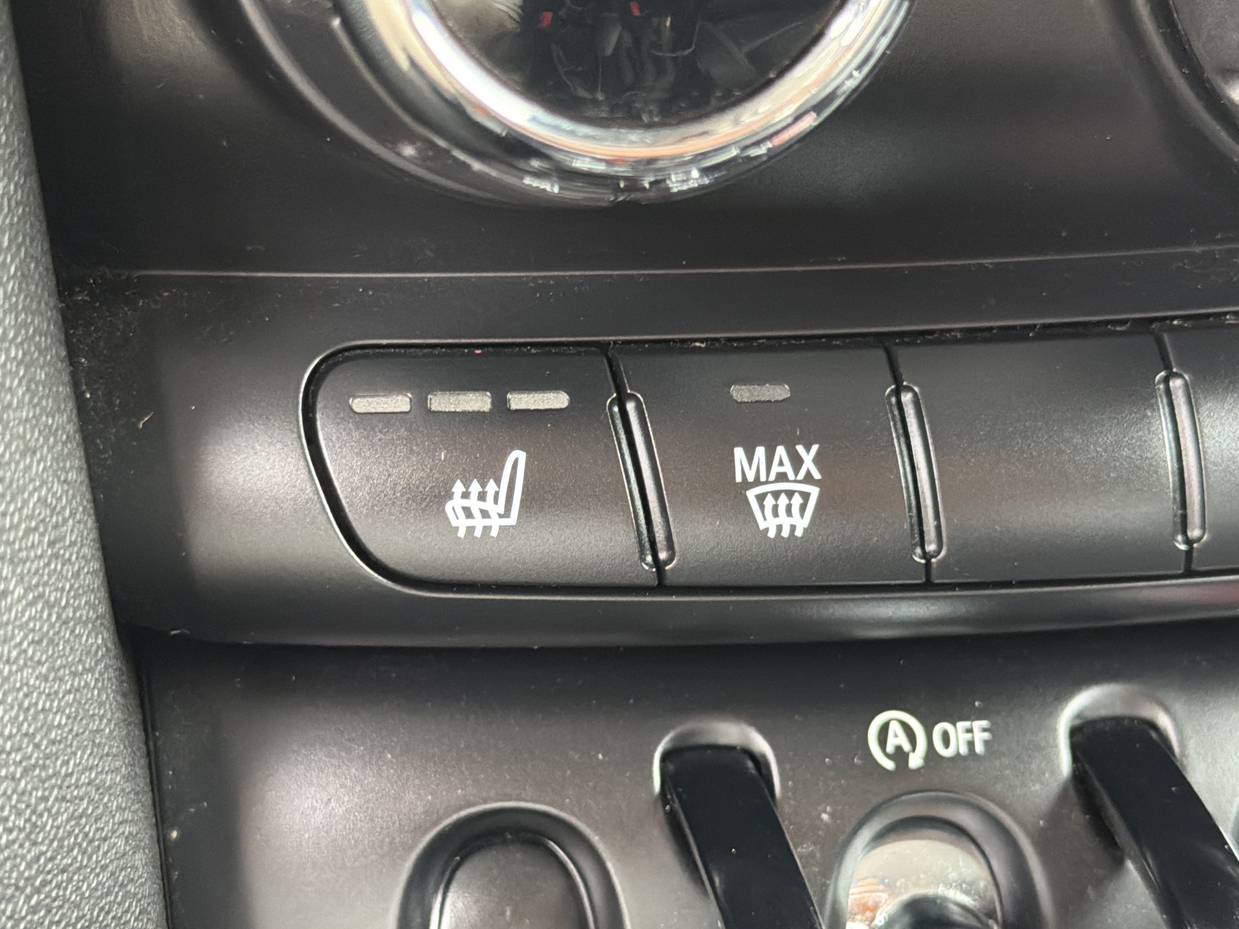Used 2015 MINI Cooper S FWD image 25