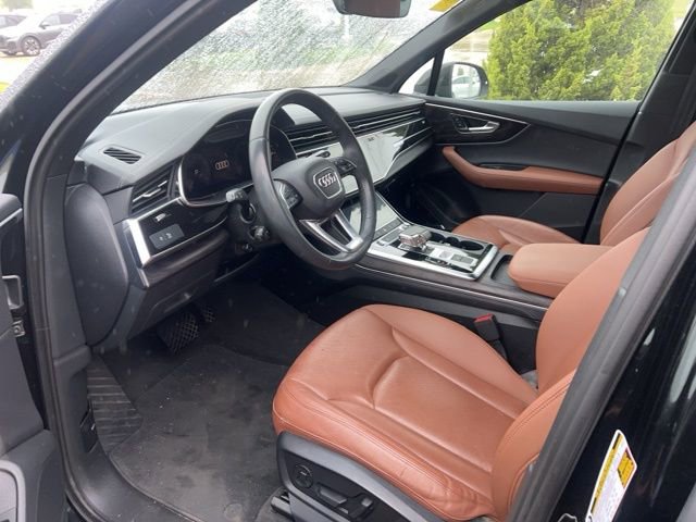 Used 2023 Audi Q7 2.0T Premium Plus w/ Premium Plus Package AWD/4WD image 5