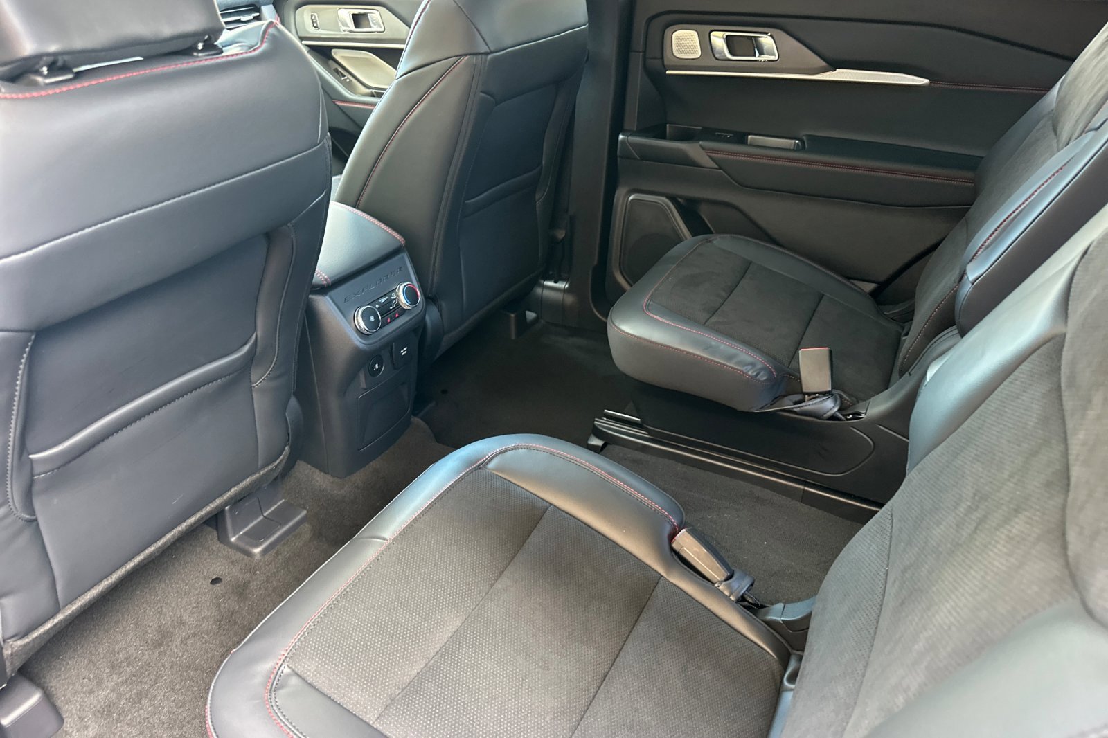 New 2025 Ford Explorer ST w/ Sun And Sound Package image 11