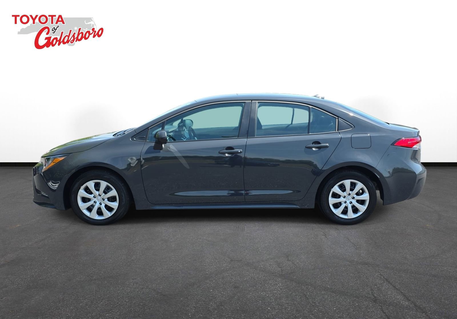 Used 2026 Toyota Corolla LE image 8