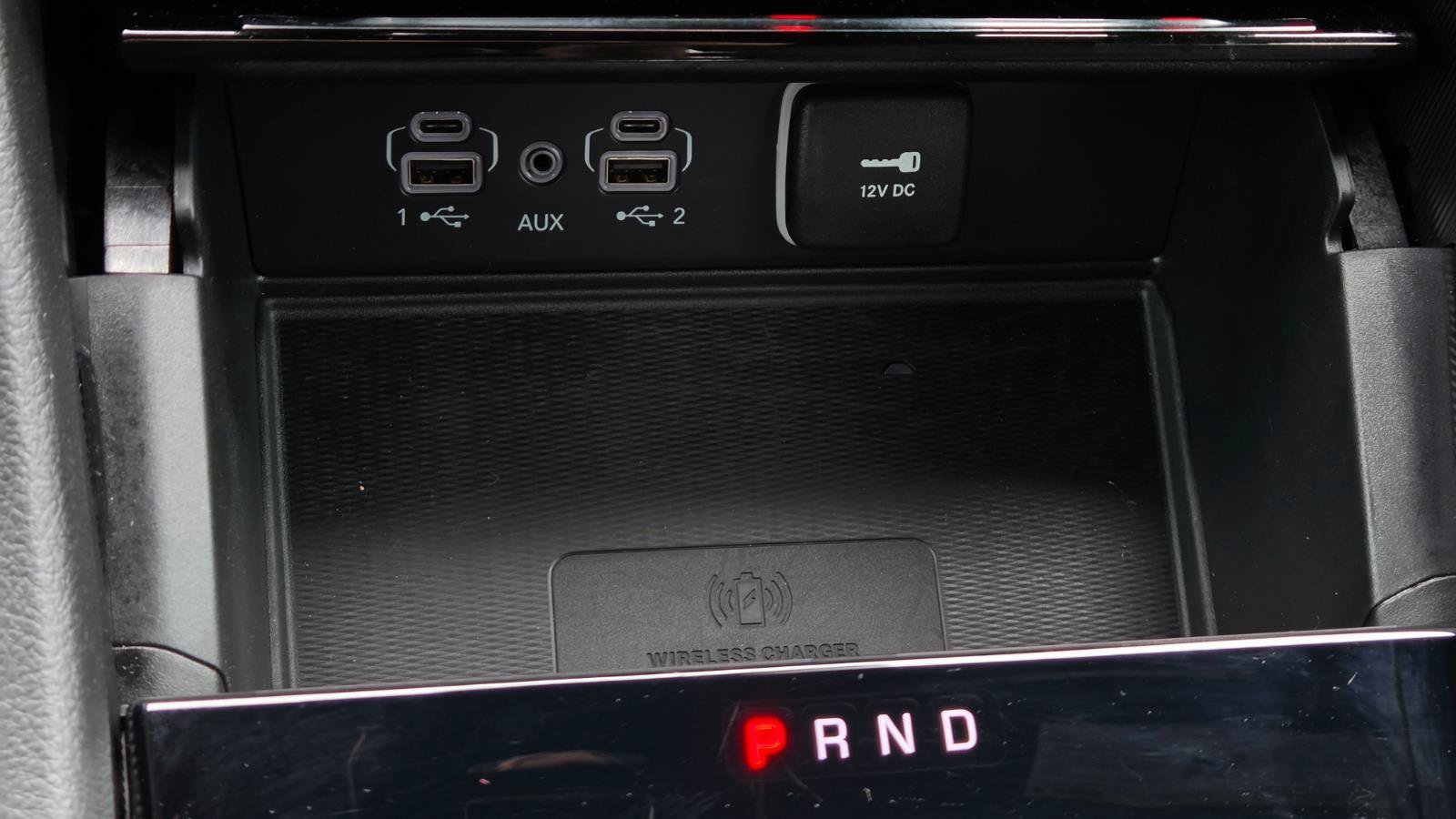 Used 2025 Jeep Grand Cherokee Limited w/ Luxury Tech Group II RWD image 39