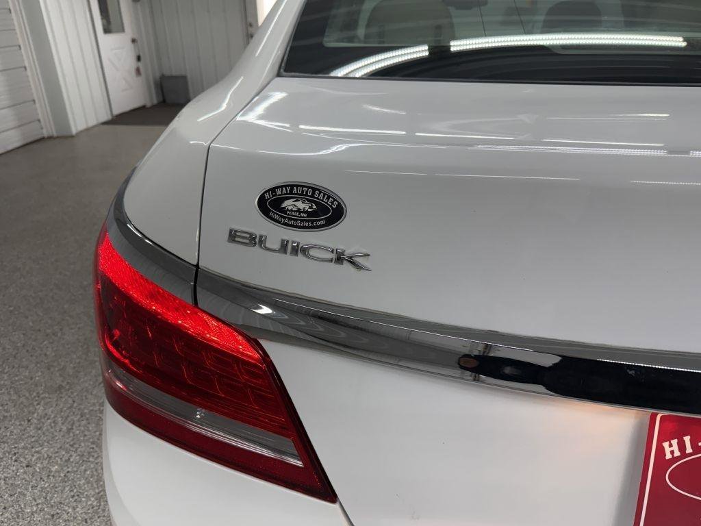 Used 2016 Buick LaCrosse Leather FWD image 8