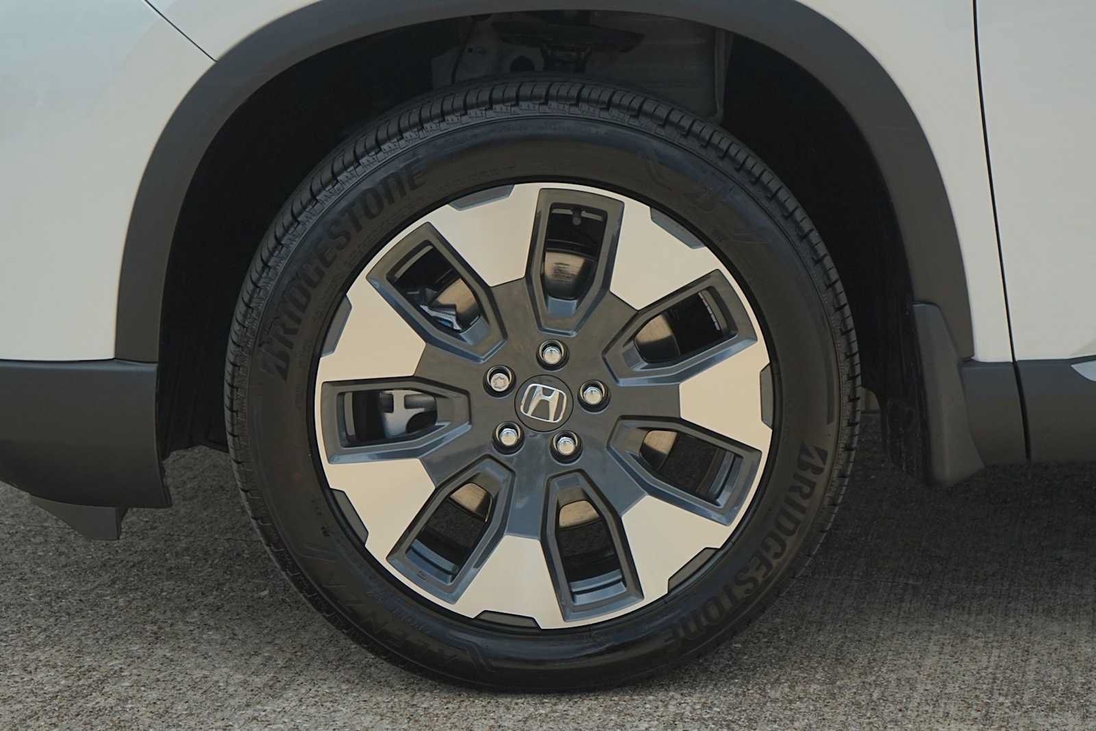 Used 2026 Honda Pilot Elite image 7