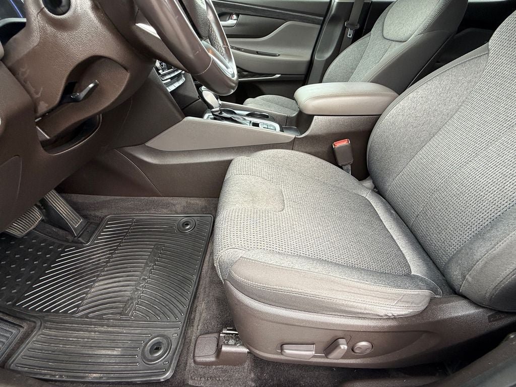 Used 2019 Hyundai Santa Fe SEL FWD image 12