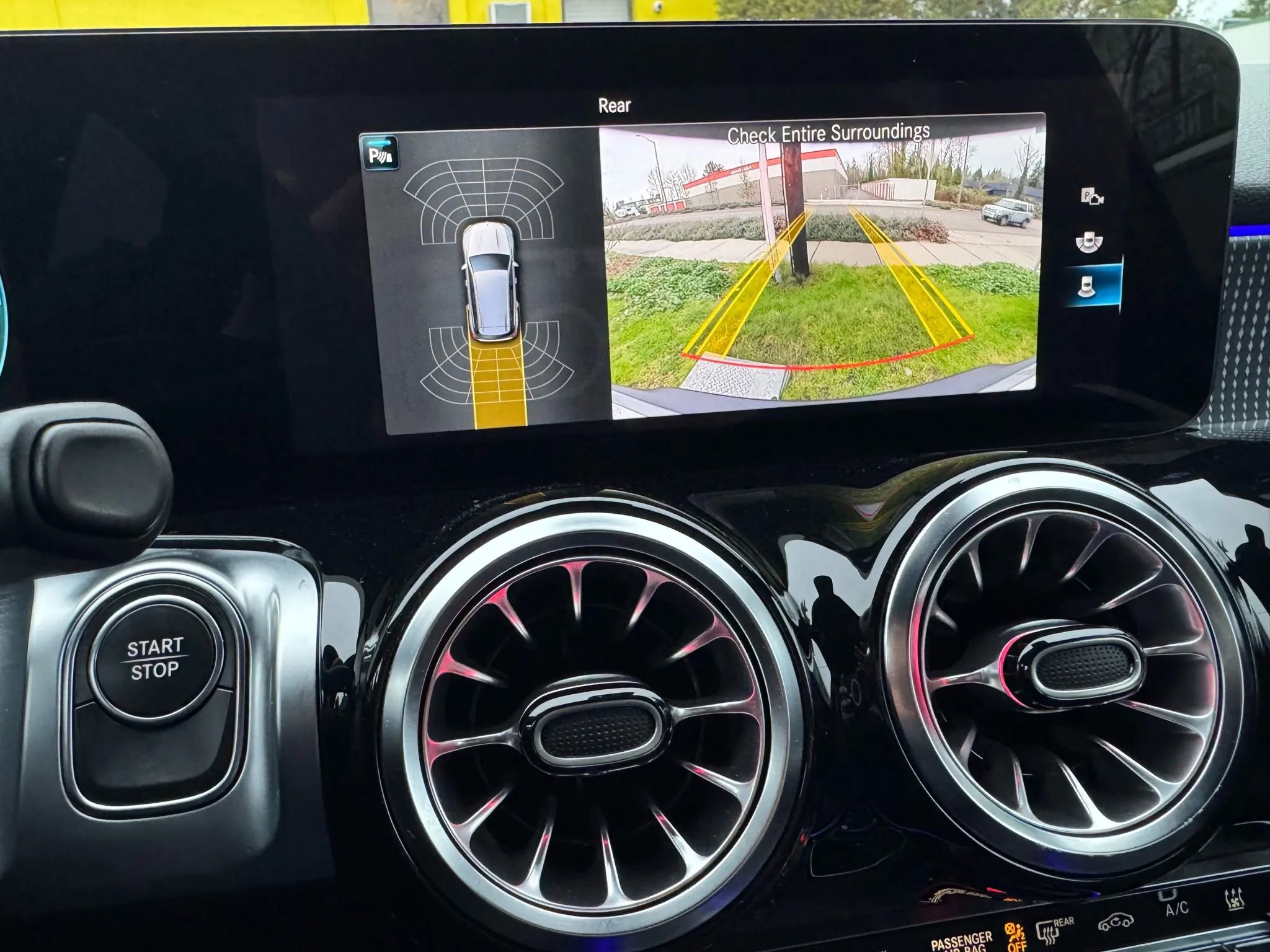 Used 2023 Mercedes-Benz EQB 300 4MATIC w/ Exclusive Package image 38