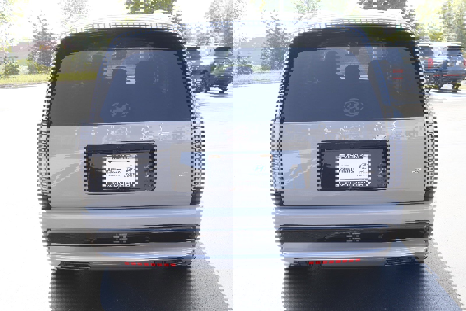 New 2026 Hyundai Ioniq 9 SEL image 4