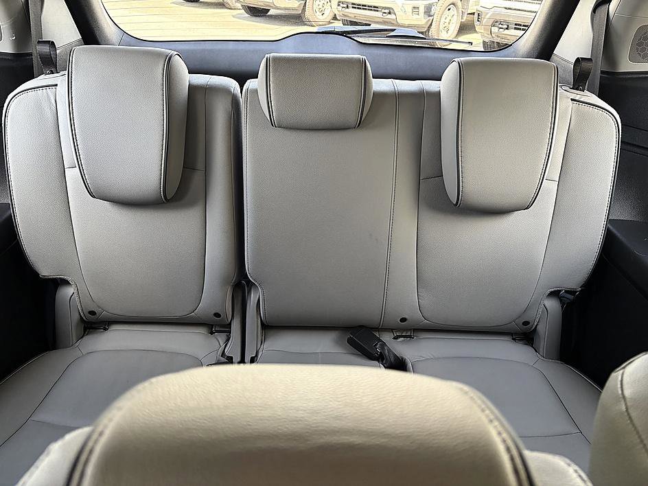 Used 2022 Honda Odyssey Elite image 12