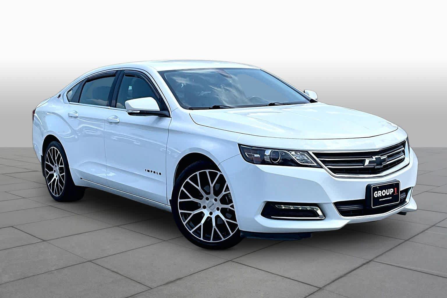 Used 2018 Chevrolet Impala LT w/ LT Leather Package FWD image 3