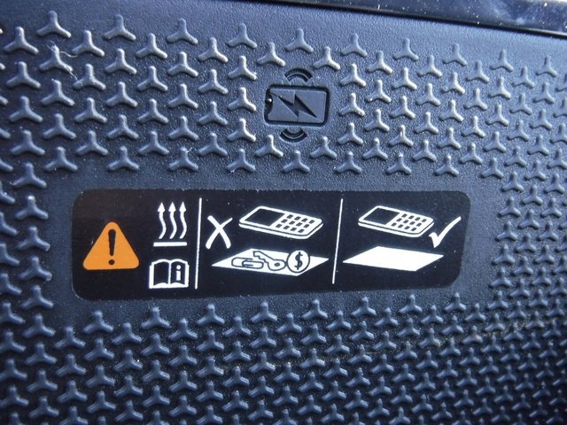 Used 2025 Chevrolet Equinox RS image 46