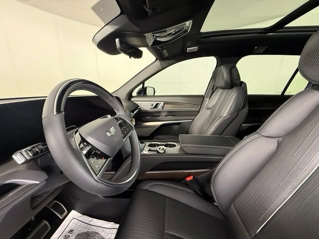 New 2027 Cadillac Vistiq Sport AWD/4WD image 17