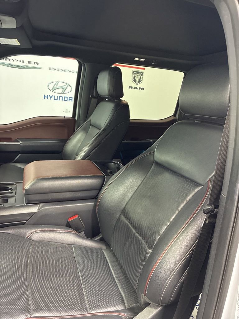 Used 2022 Ford F150 Lariat w/ Equipment Group 502A High image 9