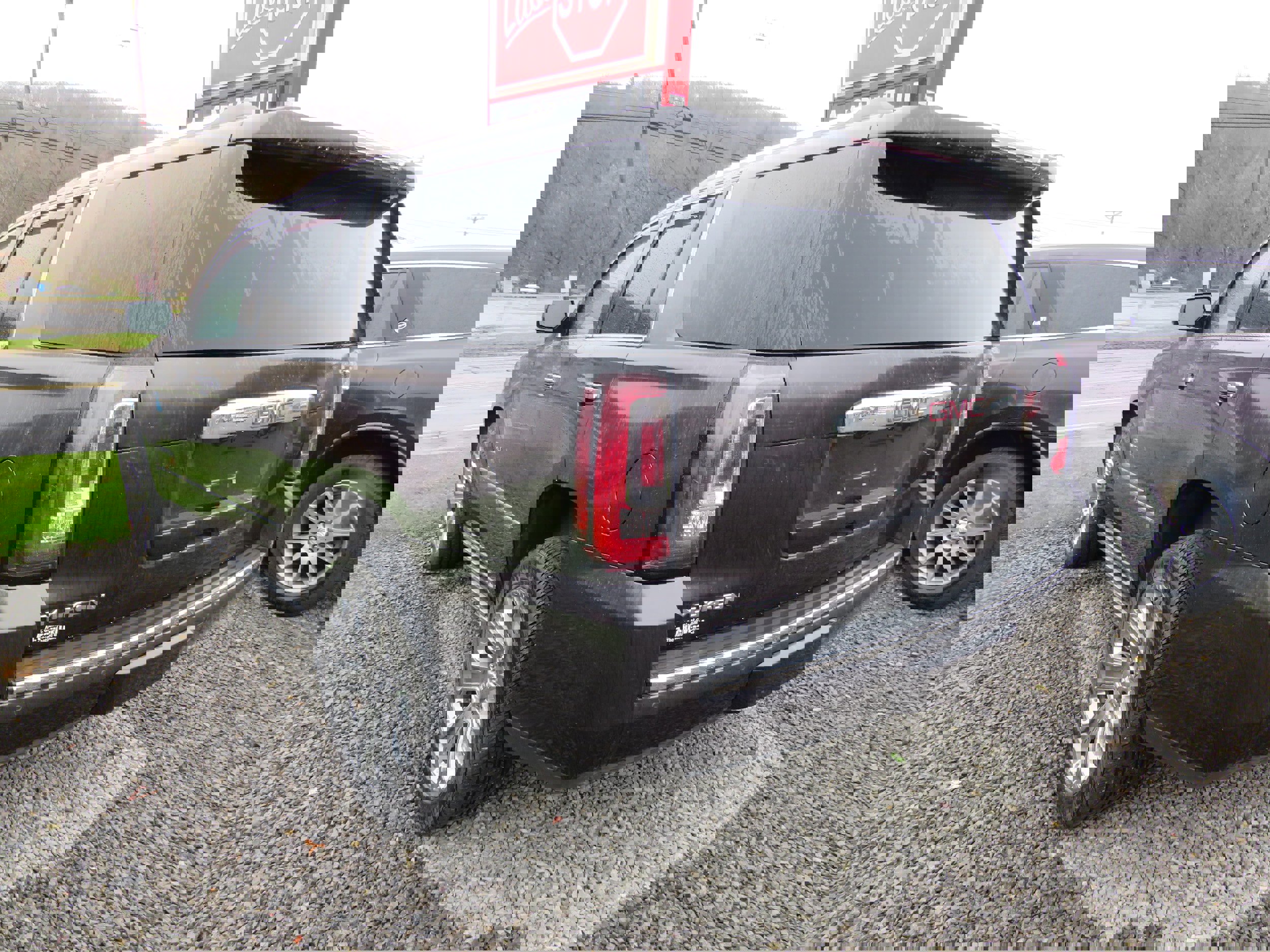 Used 2015 GMC Yukon Denali w/ Premium Package video 3