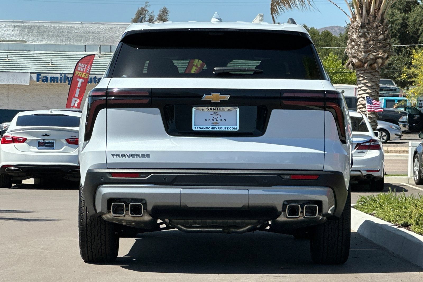 New 2026 Chevrolet Traverse LT w/ Enhanced Driving Package FWD image 5
