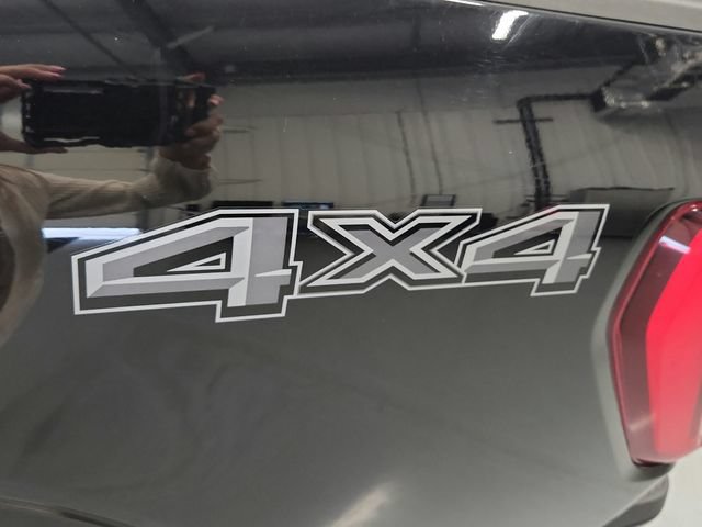 Used 2023 Ford F150 Lariat w/ Equipment Group 502A High AWD/4WD image 38