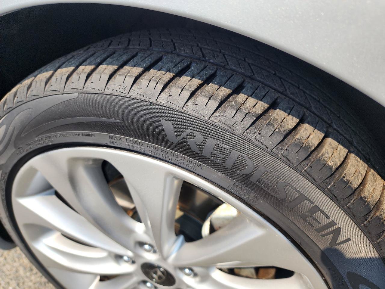 Used 2011 Hyundai Sonata SE w/ Navigation & Sunroof Pkg 4 FWD image 36