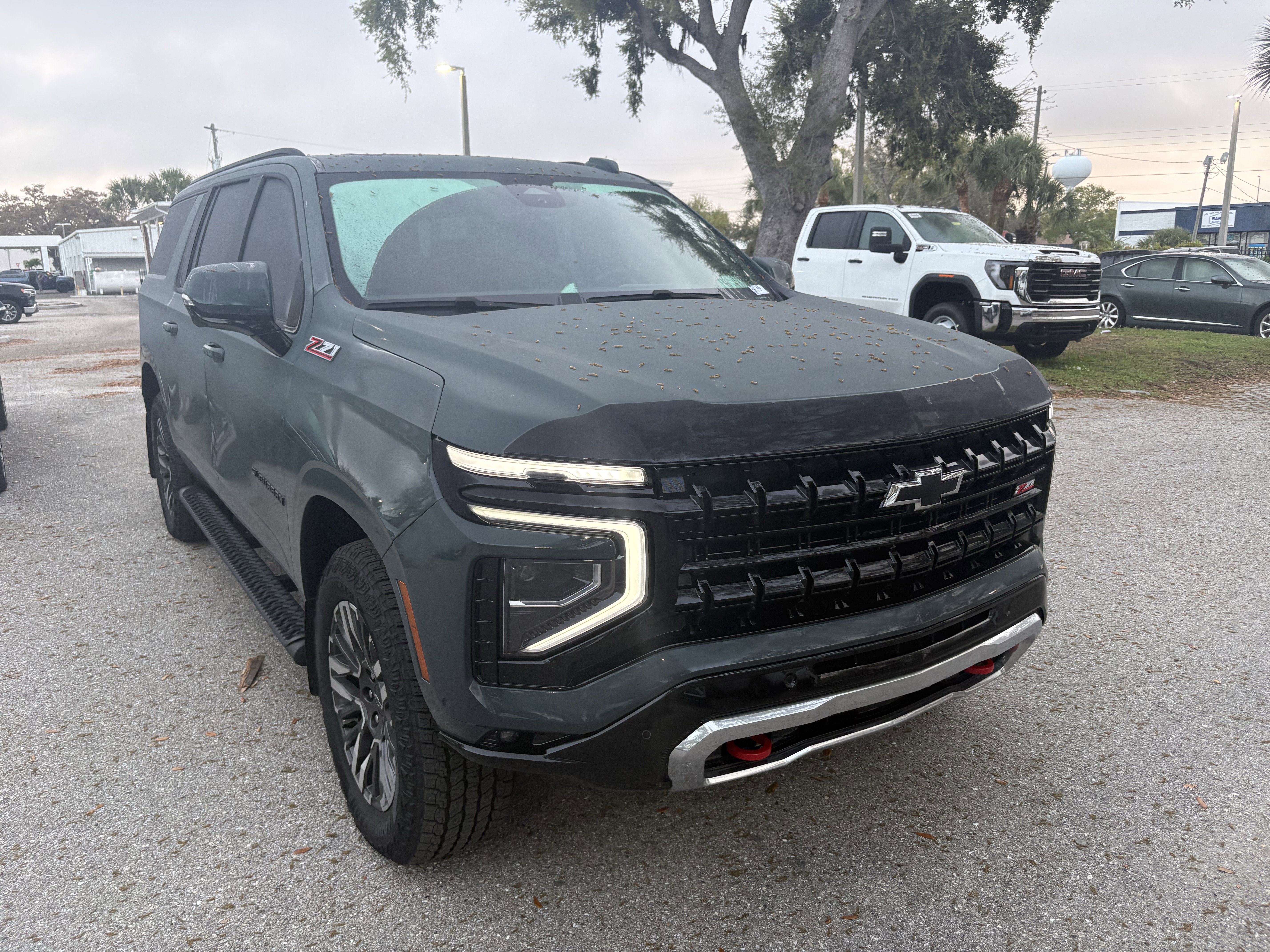 Used 2025 Chevrolet Suburban Z71 w/ Comfort Package image 1