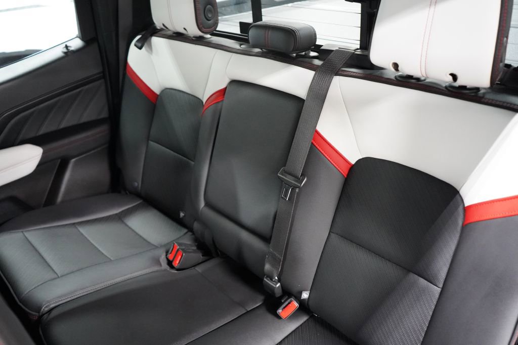 Used 2023 GMC Canyon AT4X w/ Edition 1 AWD/4WD image 15