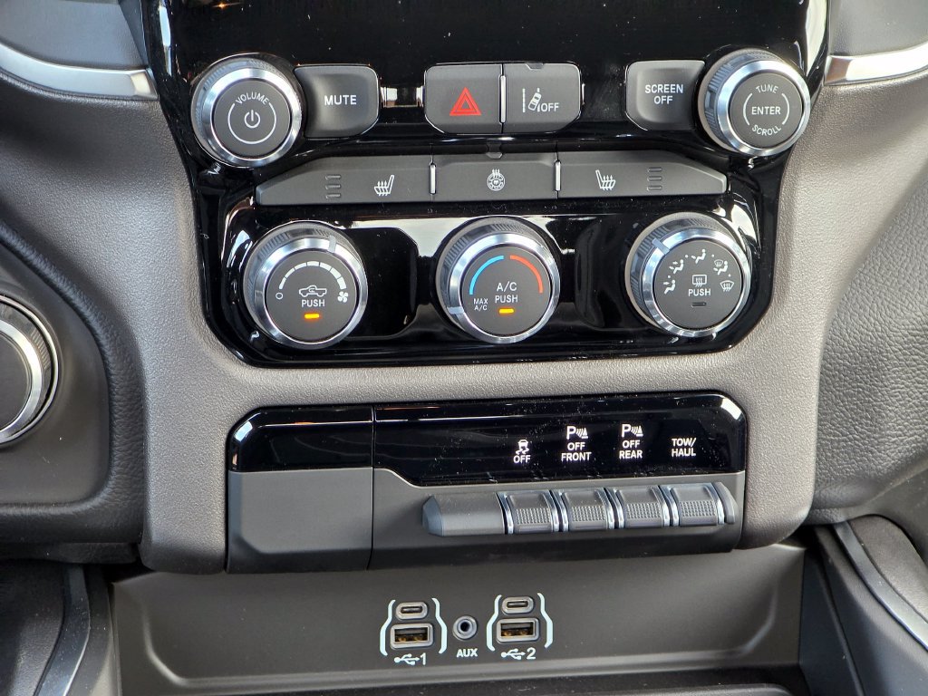 New 2026 RAM 1500 Big Horn w/ Night Edition AWD/4WD image 27