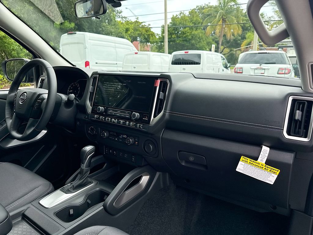 New 2025 Nissan Frontier SV w/ SV Convenience Package image 30