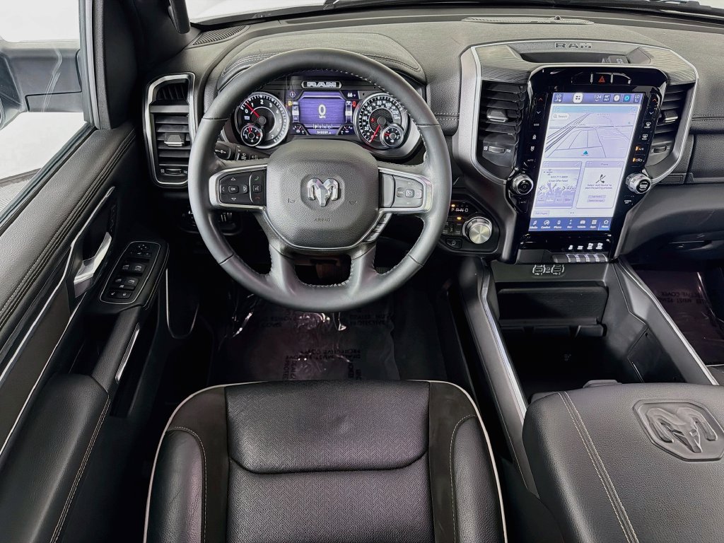 Used 2023 RAM 1500 Laramie AWD/4WD image 22