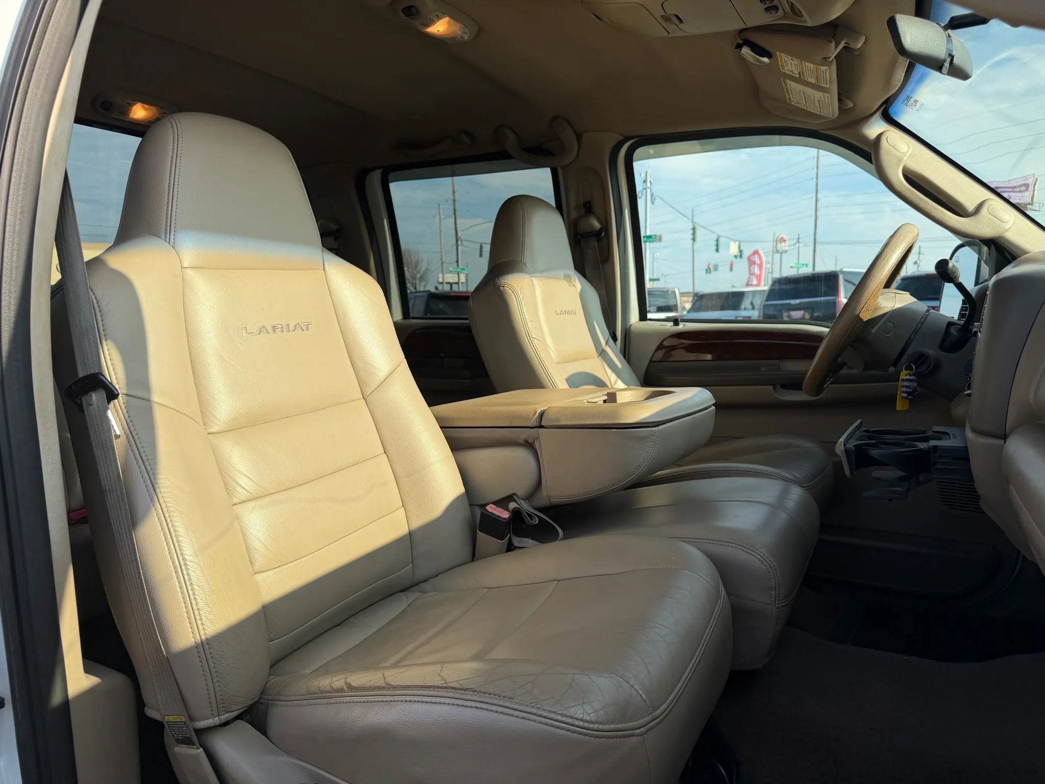 Used 2004 Ford F250 Lariat image 19