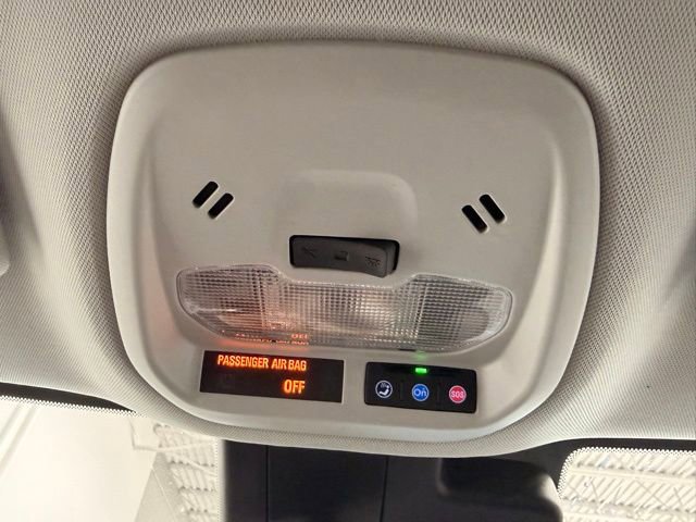 Used 2025 Chevrolet Trax ACTIV w/ Driver Confidence Package FWD image 40