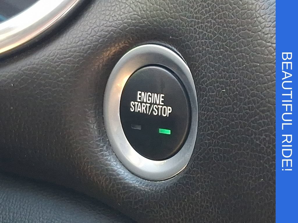 Certified 2017 Chevrolet Malibu Premier FWD image 22
