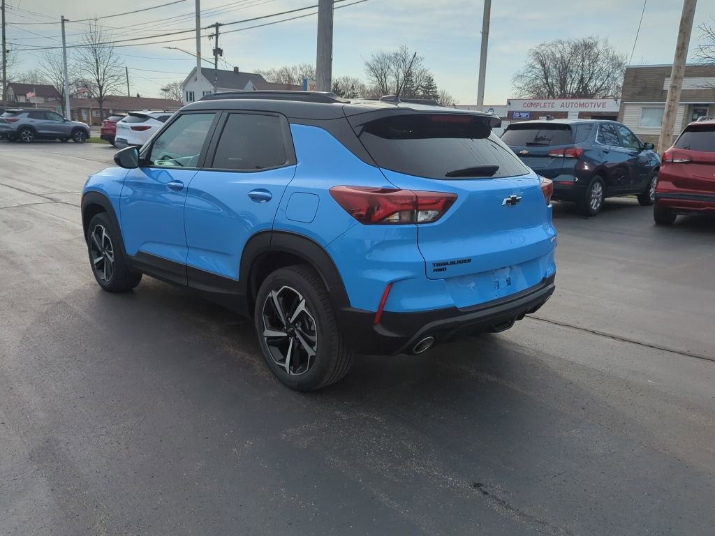 Certified 2023 Chevrolet TrailBlazer RS w/ Sun and Liftgate Package image 7