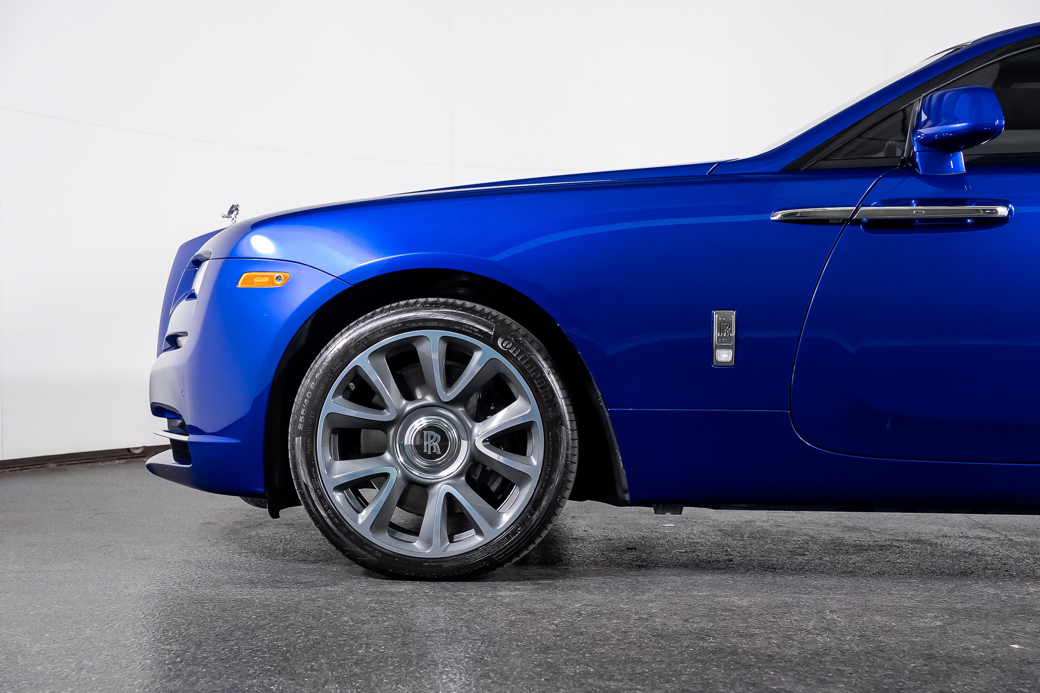 Used 2020 Rolls-Royce Wraith RWD image 16
