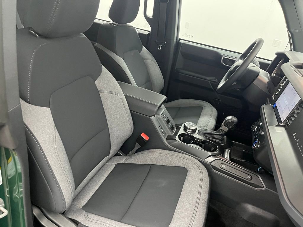New 2025 Ford Bronco 4-Door image 26
