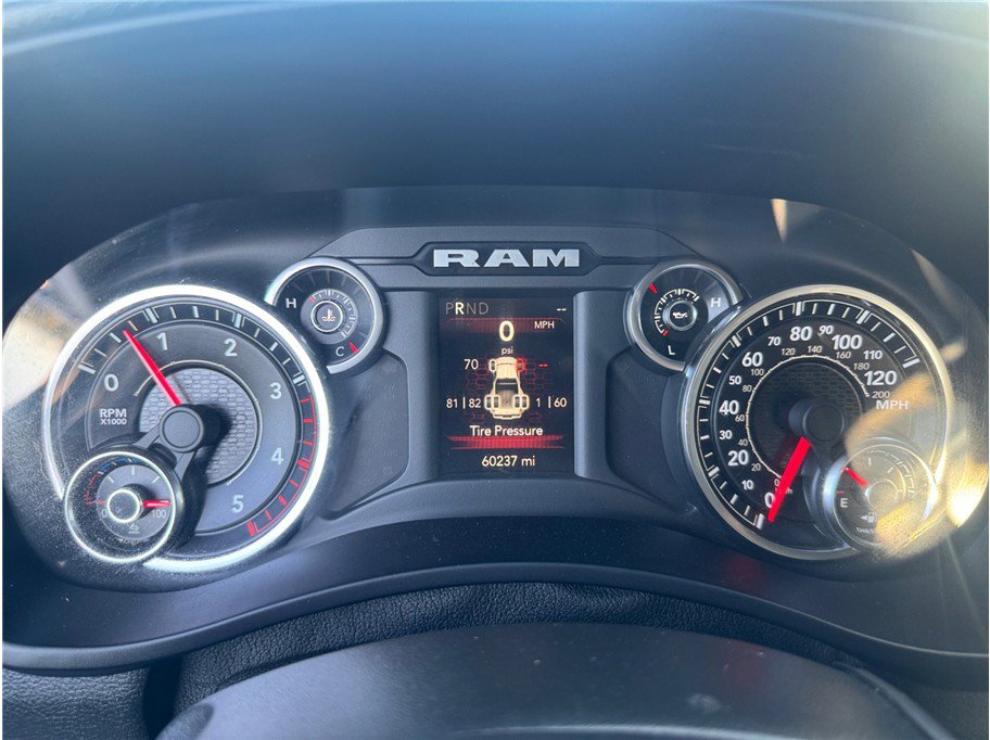 Used 2021 RAM 5500 Tradesman w/ Chrome Appearance Group image 14