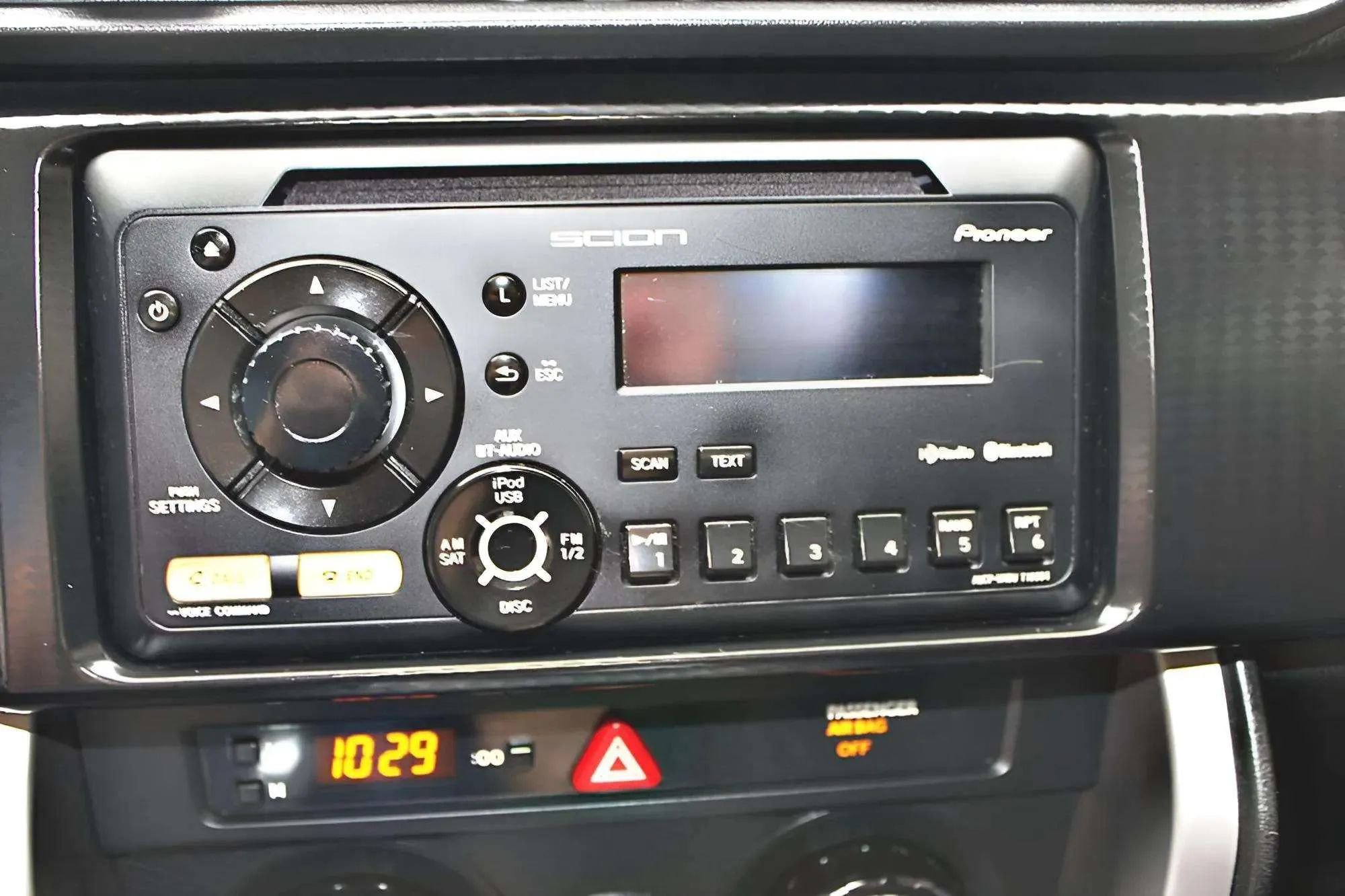 Used 2013 Scion FR-S image 16