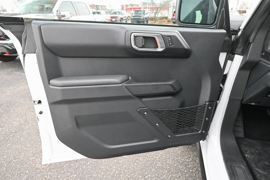 New 2025 Ford Bronco Badlands image 17