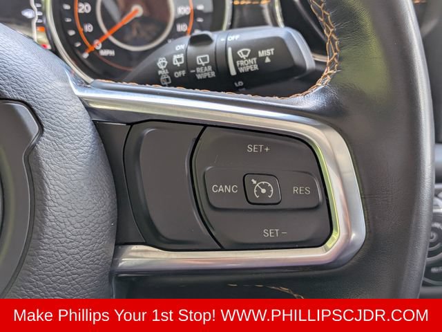 Used 2021 Jeep Wrangler Unlimited Sahara AWD/4WD image 26