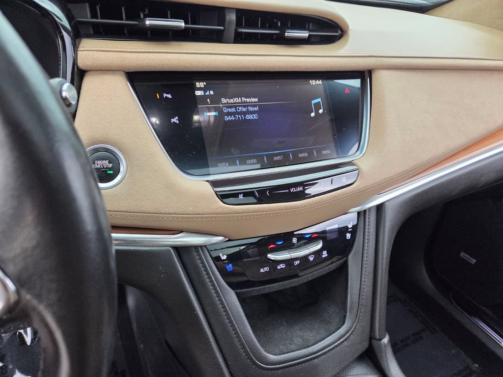 Used 2018 Cadillac XT5 Platinum w/ Driver Assist Package AWD/4WD image 25