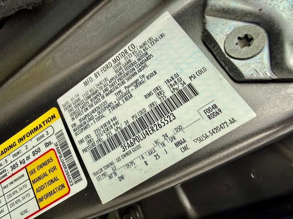 Used 2014 Ford Fusion SE w/ Equipment Group 501A image 25