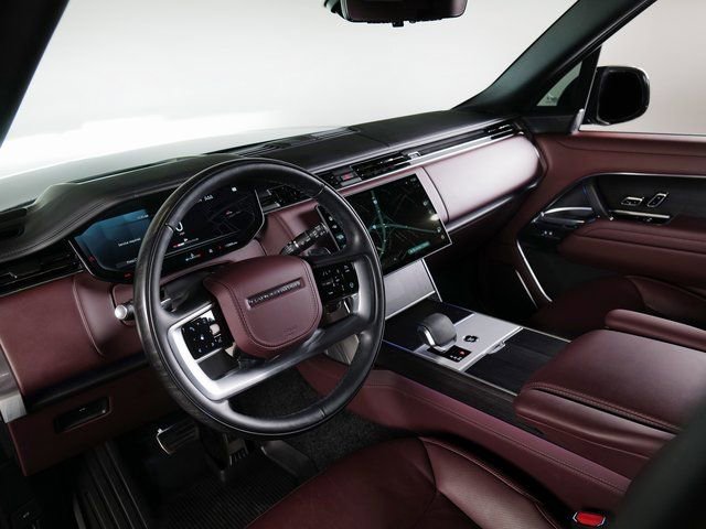 Used 2025 Land Rover Range Rover Long Wheelbase Autobiography AWD/4WD image 17