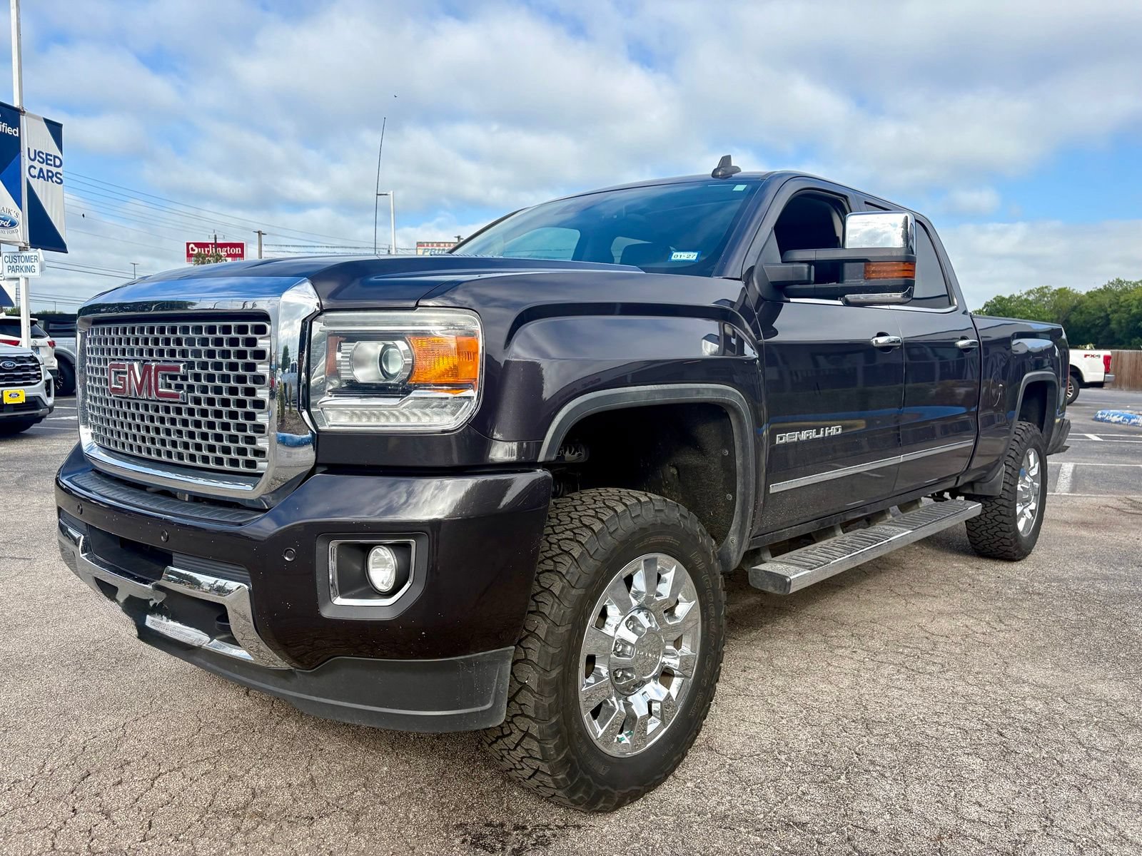 Used 2016 GMC Sierra 2500 Denali w/ Duramax Plus Package AWD/4WD image 7