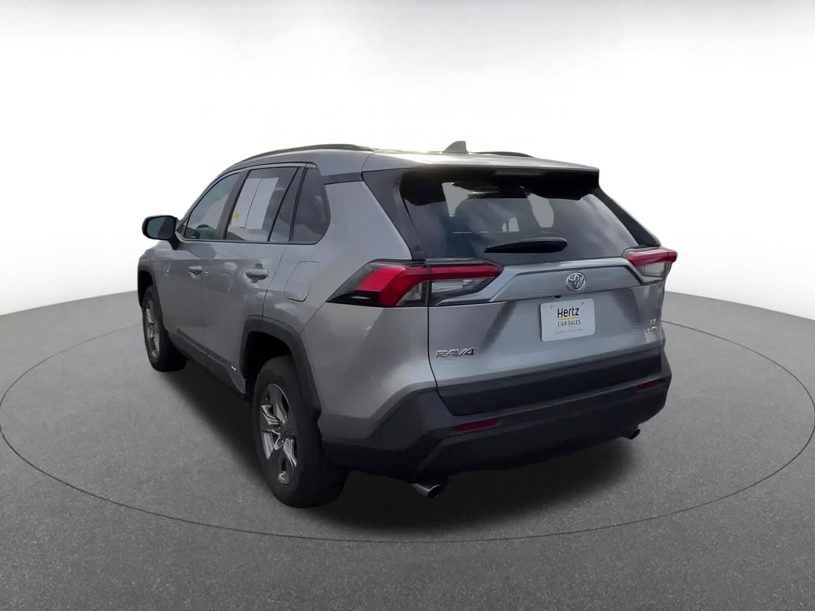 Used 2025 Toyota RAV4 LE image 11