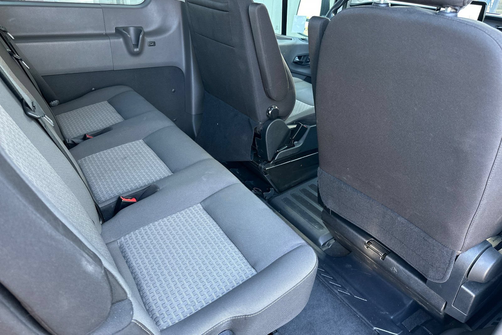 Certified 2021 Ford Transit 350 148 Medium Roof Wagon RWD image 11