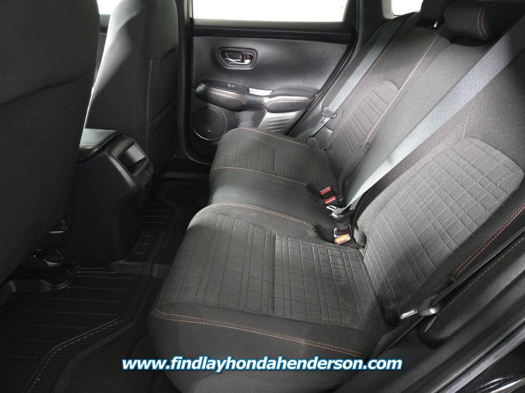 Certified 2025 Honda HR-V Sport image 15