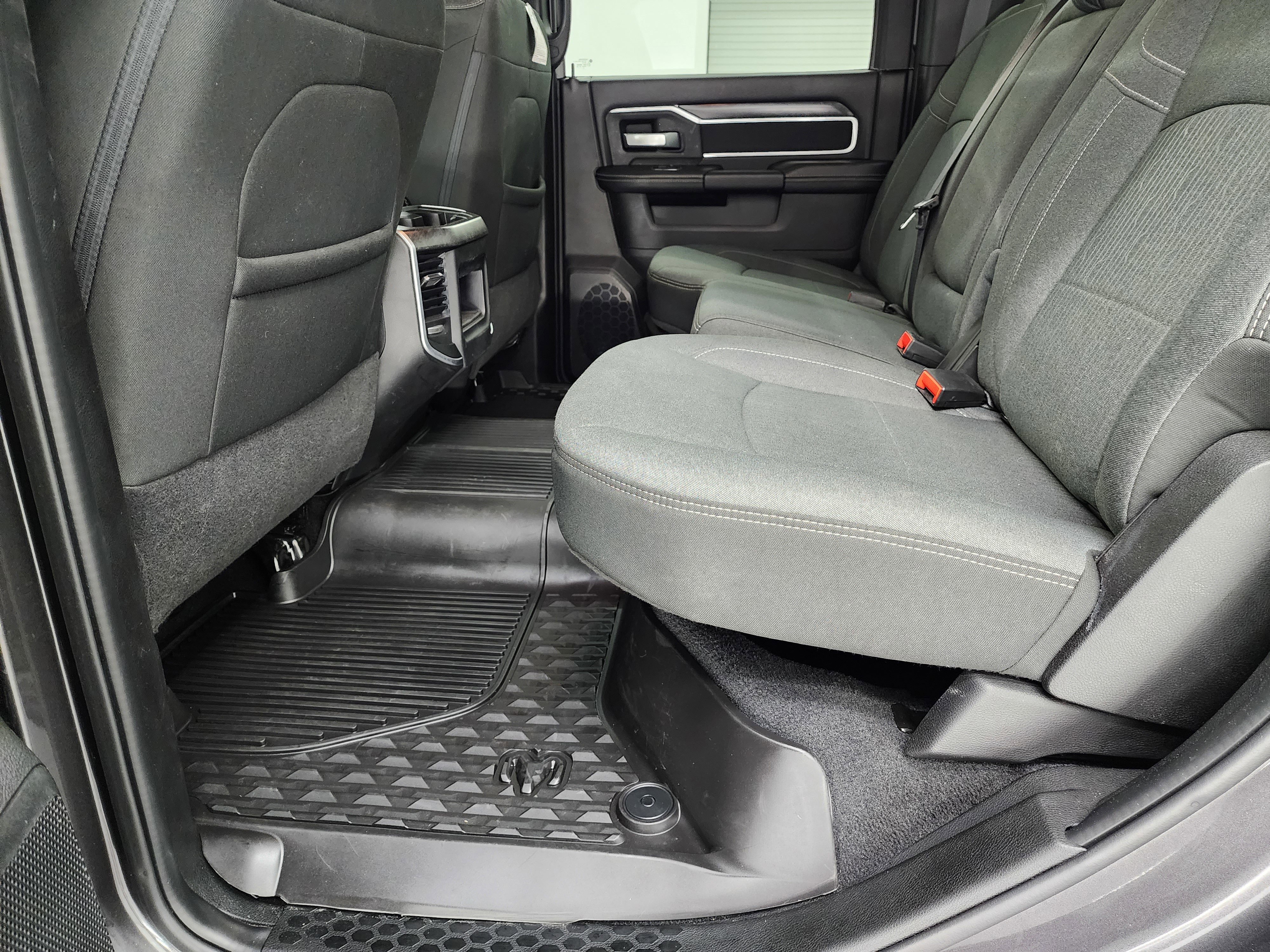 Used 2024 RAM 3500 Big Horn w/ Night Edition image 34