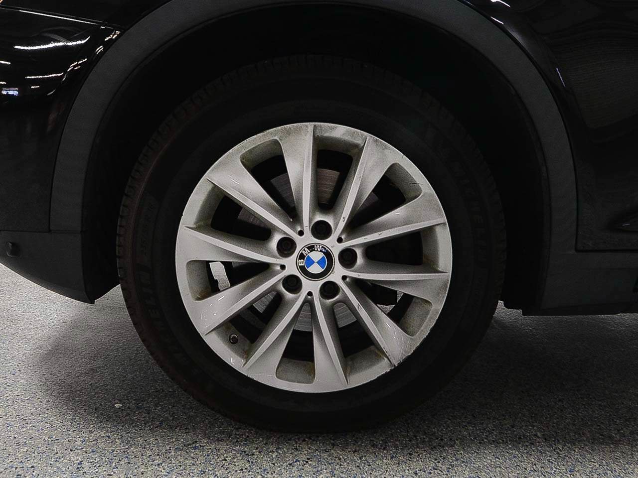 Used 2017 BMW X3 xDrive28i AWD/4WD image 6